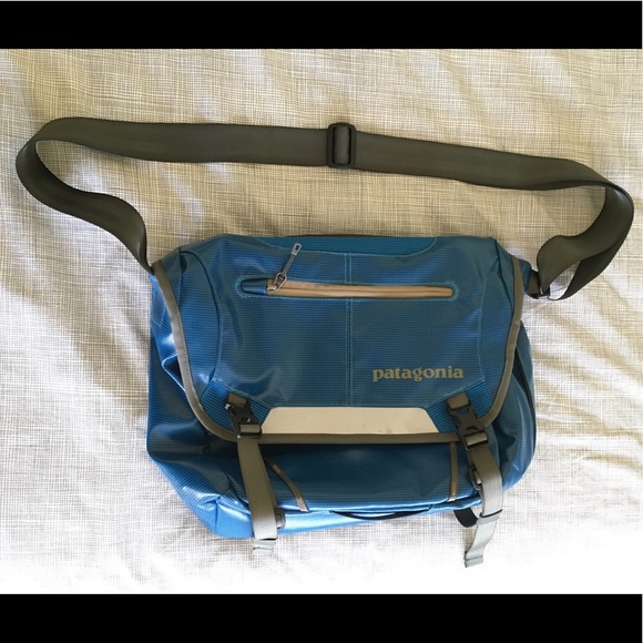 Patagonia Handbags - Patagonia Messenger Bag